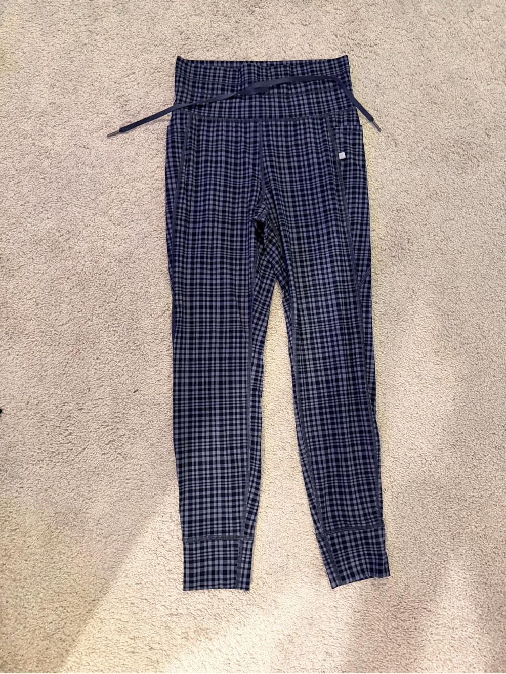 "HALARA UltraSculpt Checker Plaid Drawstring Leggings with Pockets
